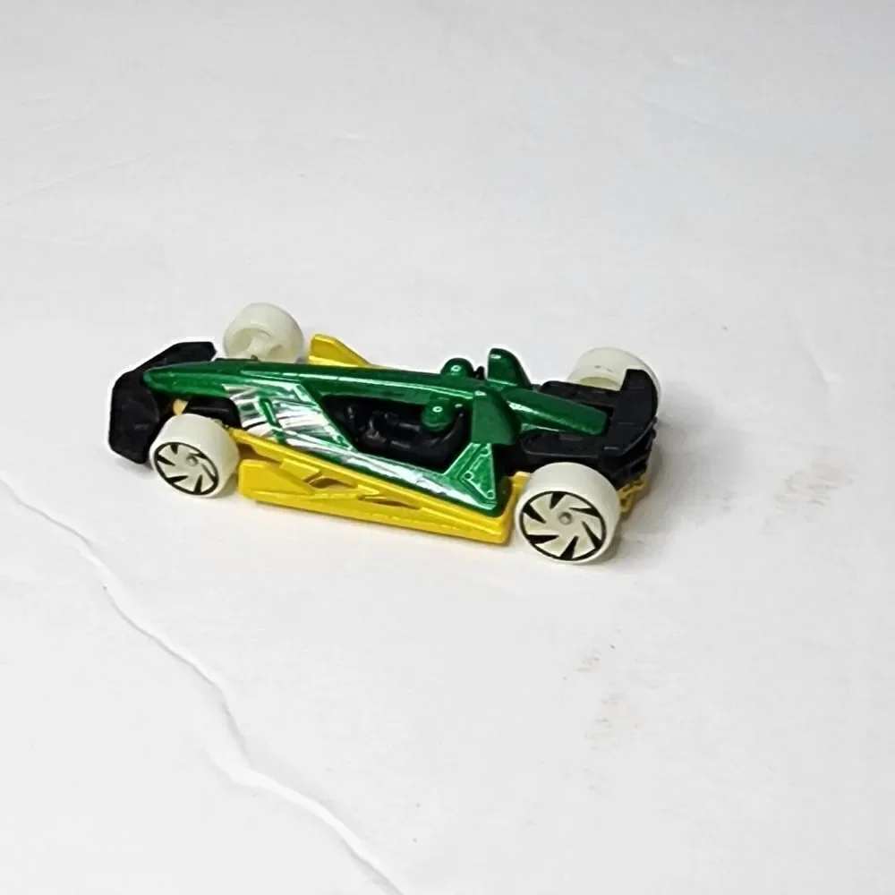 Hot Wheels Glow Wheels mattel track Hammer Collection (2016)